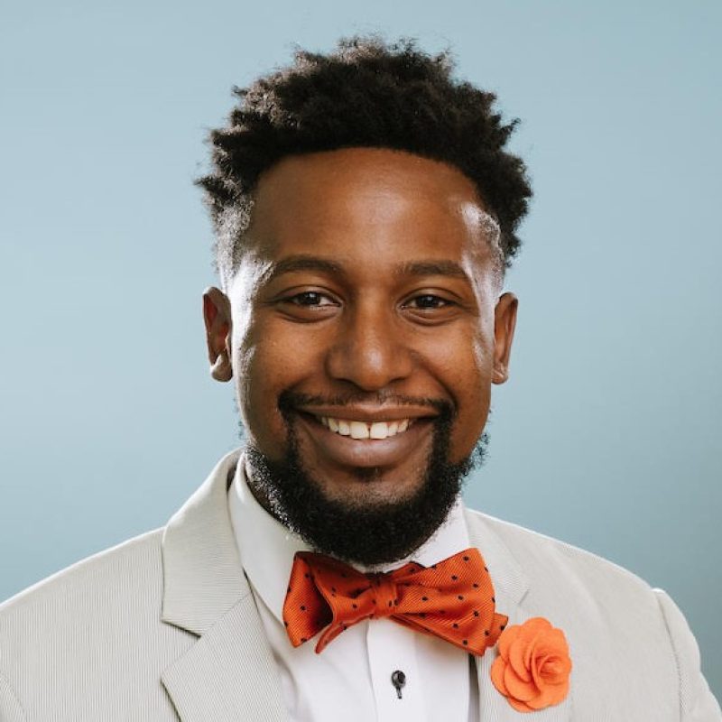 alex chery headshot